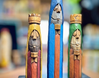 Tres Reyes Magos (Three wise men) hand carved