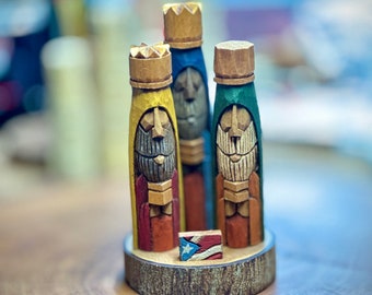 Tres Reyes Magos (Three wise men) hand carved 4" Tall