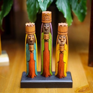 Tres Reyes Magos Three wise men hand carved image 2