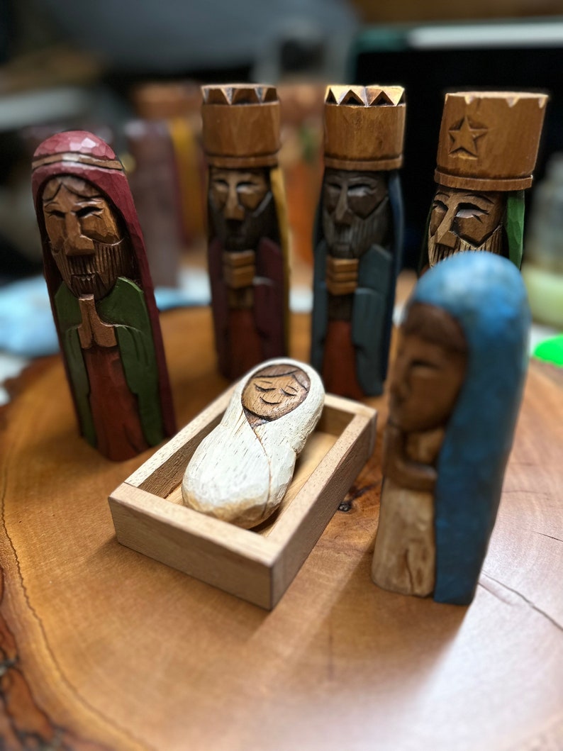 Nativity Set, Hand carved Tres Reyes Magos Three wise men 6 Tall and Mary, Joseph and baby Jesus in cedar wood. image 6