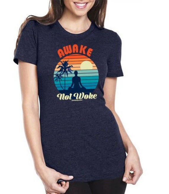 Super Softstyle Retro T-shirt - Etsy 