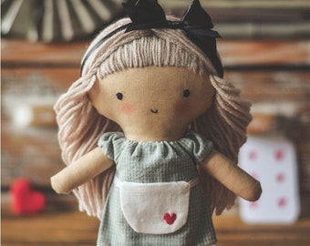 Alice in Wonderland doll sewing pattern pdf and tutorial, doll pattern