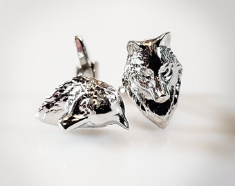Wolf men's silver plated cufflinks with wolf head decoration