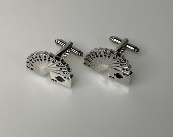 Men's poker cufflinks with ace of spades design: Perfect gift for gambling enthusiasts