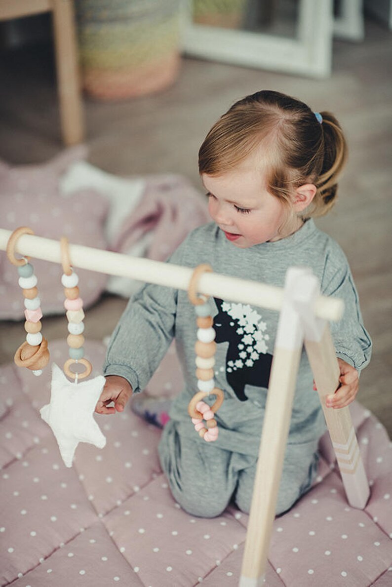 High Quality Wooden baby play gym stylish nursery baby wooden gym stand baby activity gym