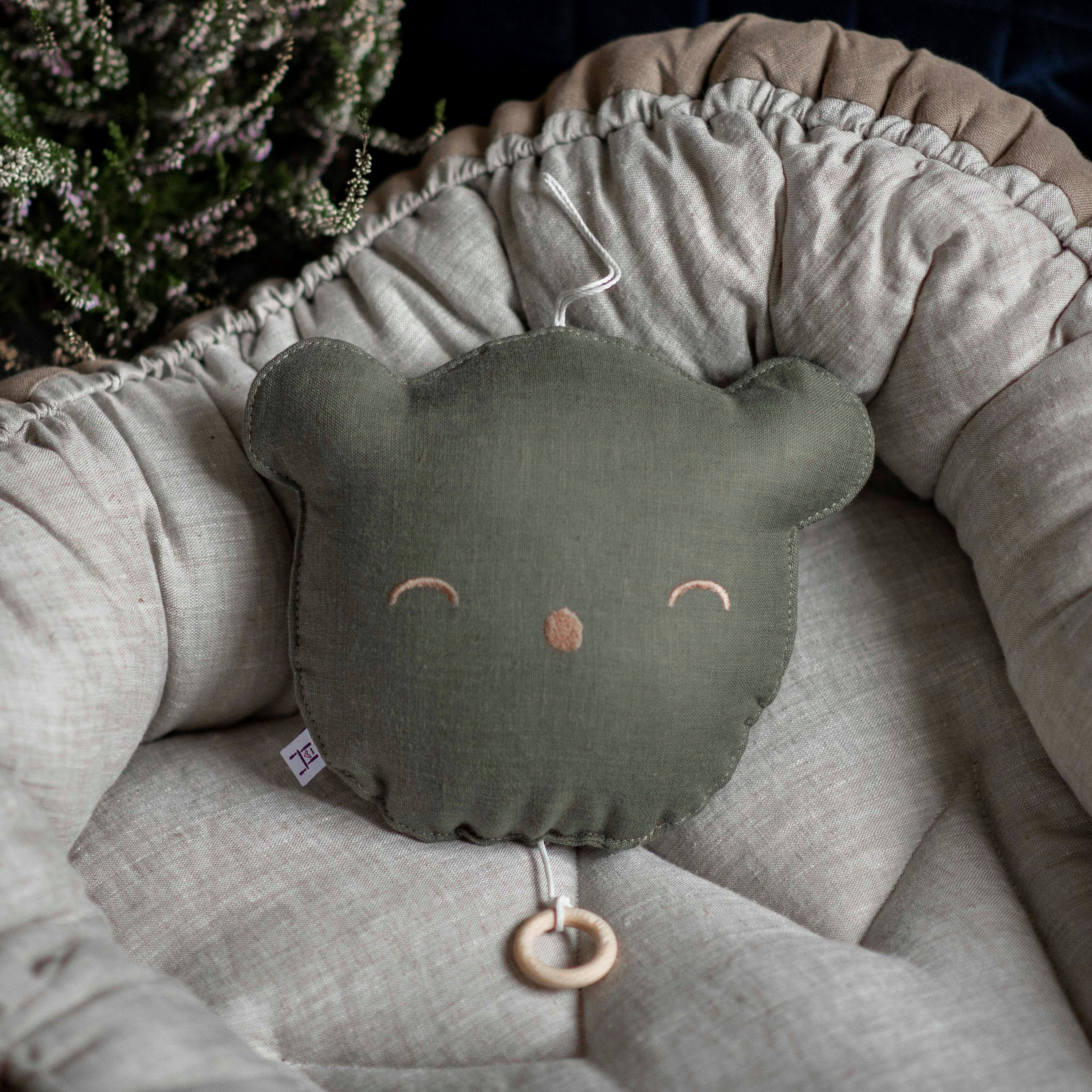 Jouet Musical Berceuse Oreiller Ours En Peluche Pour Bebe Etsy France Jouet Musical Berceuse Oreiller Ours En Peluche Pour Bebe Etsy France