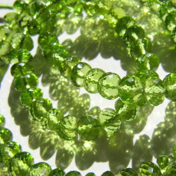 Peridot rondelles • 5-6-7mm • AAA+ selected beads • Micro faceted roundel beads • Vivid green • Natural gemstone • Arizona