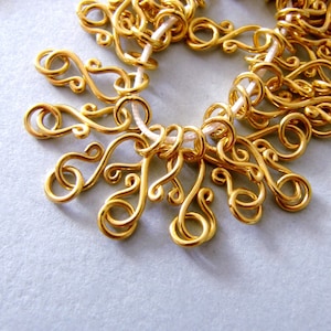 18k Gold Clasp • CHOOSE SIZE • Sturdy 0.90mm Wire / 19ga • Solid 18 Carat Gold • S Hook Clasp with 2 Jump Rings • Jewellery Making Supplies