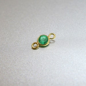 18k Gold Emerald Connector • 2.75mm Natural Gemstone • TINY 2mm rings / 1mm holes • 7.4mm long • Solid 18 carat gold