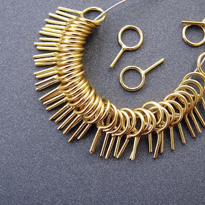 Cauzione in oro 18 carati da 5 mm • Filo da 0,70 / 0,80 / 0,90 mm • Anello da 5 mm • Perno da 4 mm • Oro massiccio 18 carati • Per perle briolette semiforate