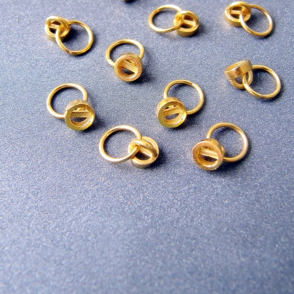 Endspitze aus 18-karätigem Gold mit geschlossenem 5-mm-Ring • 3,50 mm • EINFACH ZU HANDHABEN • Zum Verknüpfen und Anbringen eines Verschlusses • IDEAL für geknotete Halsketten mit offenen Schlaufen