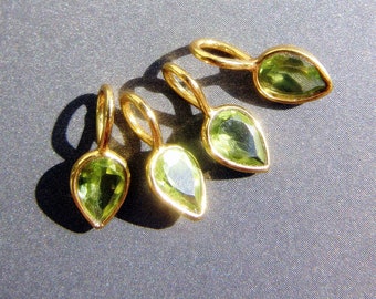 Peridot 6x4mm Tear Drop Charm • Silver / Gold Vermeil • 5x3.50mm Eyelet with 3.75x2.50mm Hole • Natural gemstone