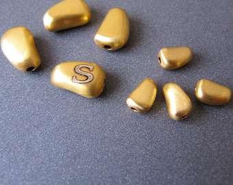 18k Gold Nugget Bead • 9x6x4mm (1.60mm hole) / 6x4x3mm (1.10mm hole) • Solid 18 Carat Gold • Organic Shape • ADD PERSONALIZATION Engraving