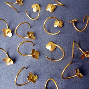 18k Gold Fancy Hoop Earrings • Solid 18 Carat Gold Hoops • Double Piercing Effect • Gorgeous delicate flower • Handmade • Granulation