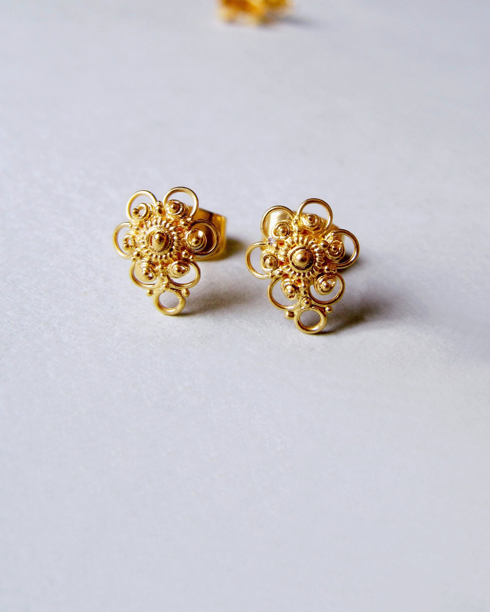 18k Gold Filigree Stud Earrings Findings Solid 18 Carat Gold Etsy