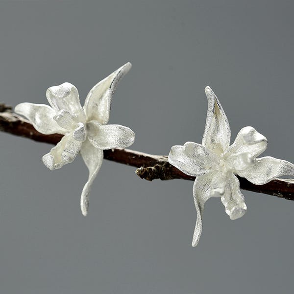 Silver Iris Stud Earrings • Solid Sterling Silver • Stamped 925 • 19x24mm Flower • Botanical Organic Floral Earrings
