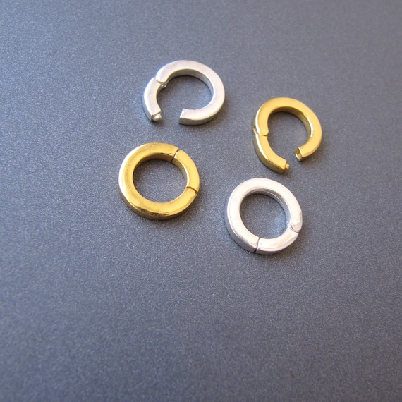 Vermeil Silver Push Lock Round Clasp • 11.50x2mm • 7mm inside • Sterling silver 925 • Flat profile • Connector Link Component • Very Strong