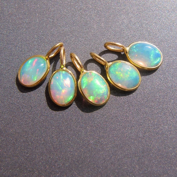 Ethiopian Opal 18k Gold Charm with Oval Ring • 5x7mm Natural Gemstone • 5.25x3mm Ring with 3.70x2mm Hole • Solid 18 Carat Gold