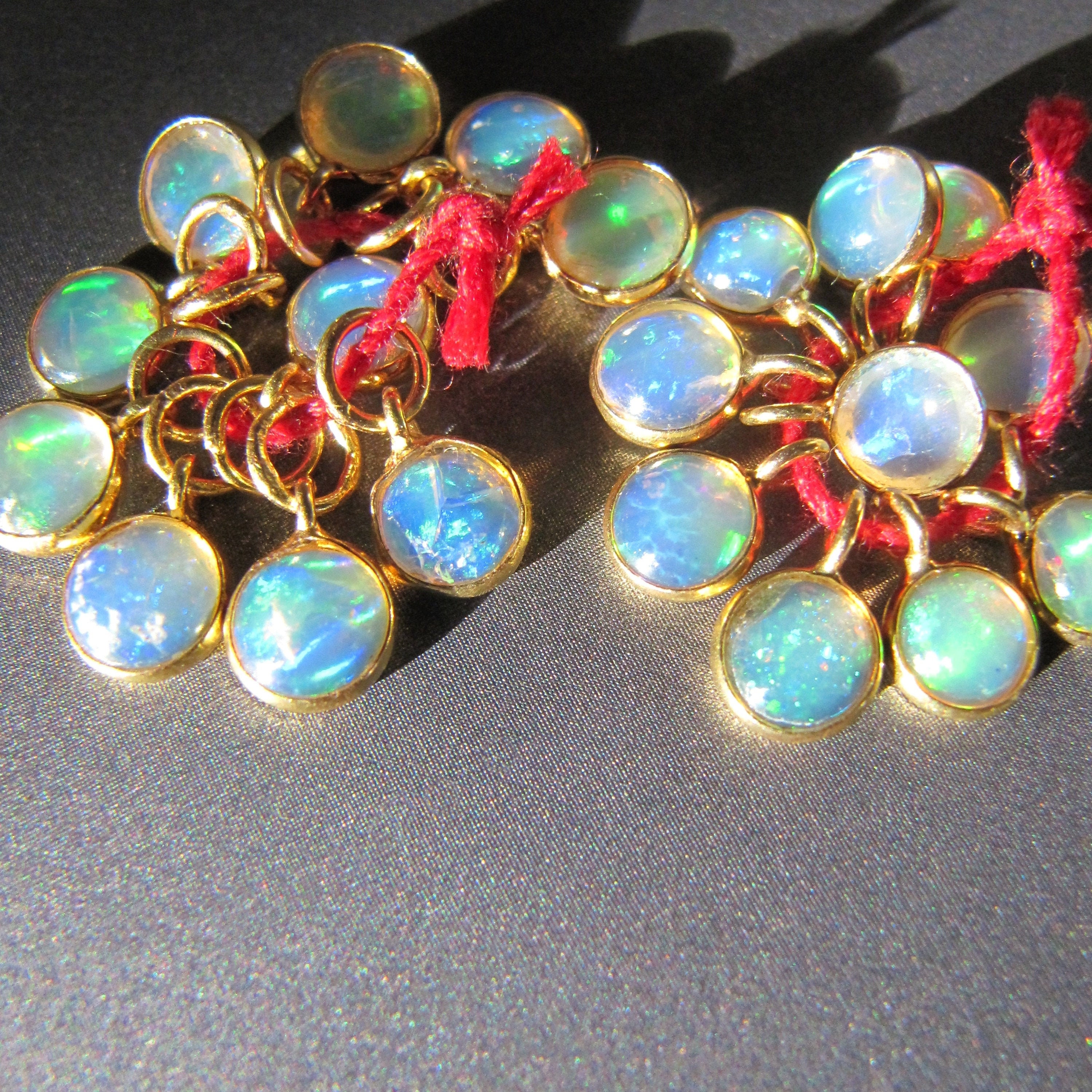 Pendentif En Or 18 Carats Avec Opale Naturelle éthiopienne - Création Artisanale
