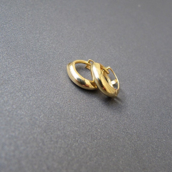 18k Gold 3mm Huggie Earrings 11mm 13mm 15mm 20mm X 3mm Single Hoop