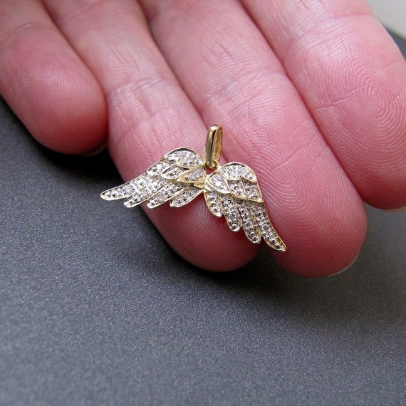 本物のソリッド14カラットイエローゴールドとホワイトゴールドイタリアンインスパイアされた7.4mmフィガロチェーンリンクブレスレッ 並行輸入品