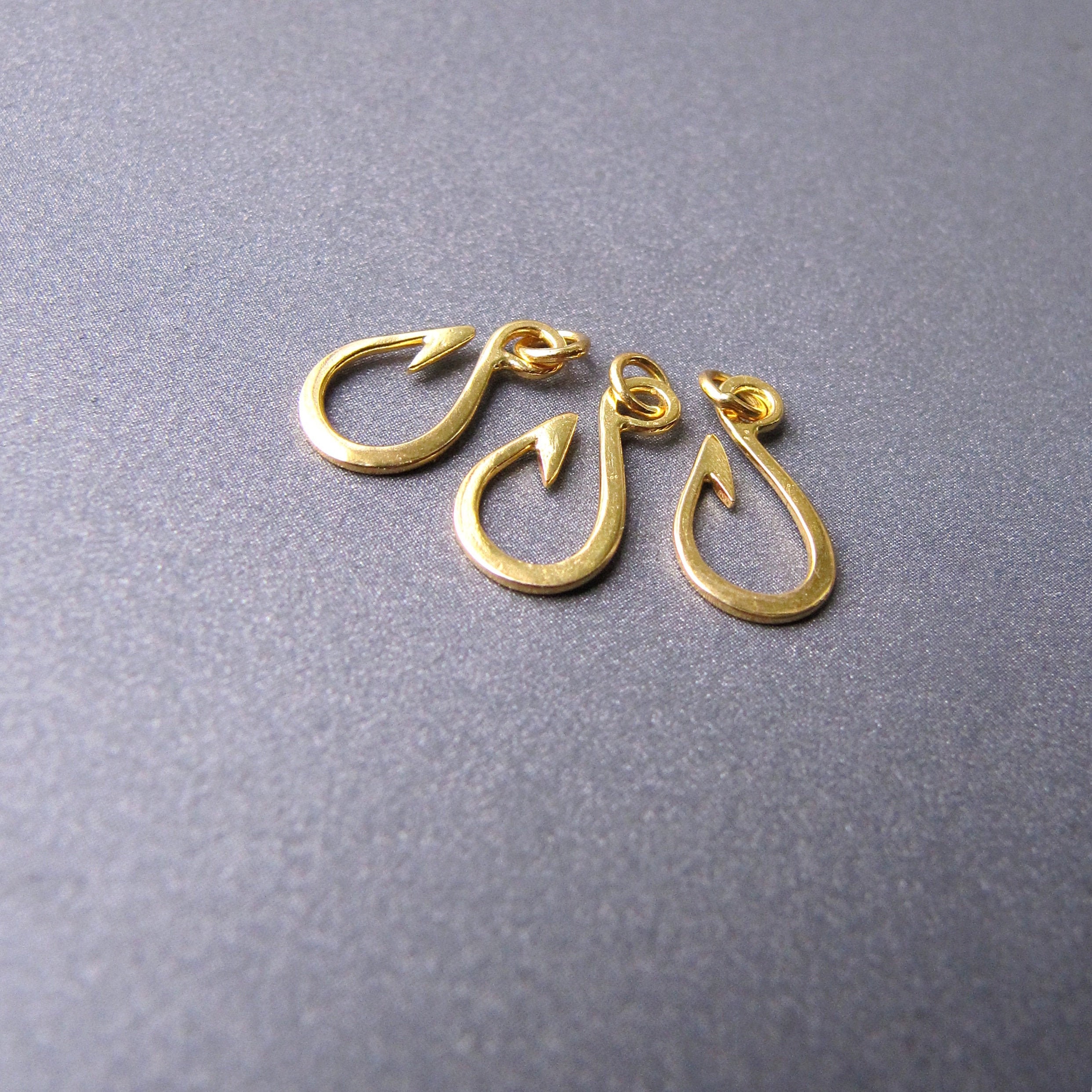 18k Gold Fishing Hook Charm 13x7mm Hook 3.50mm Ring with Etsy 日本