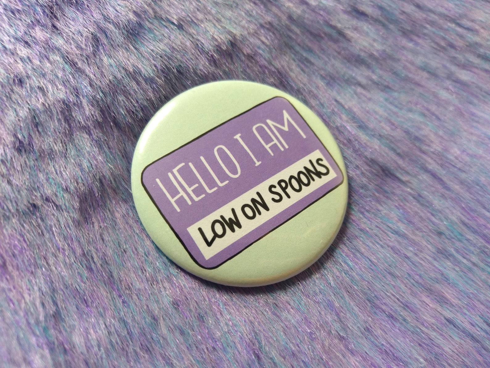 Hello i am low. Badge Hide.