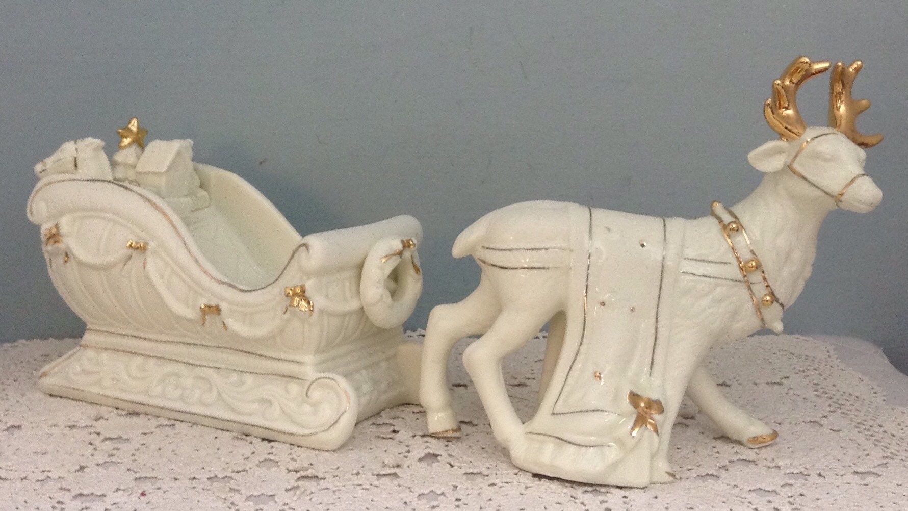White Christmas Sleigh Vintage Santa Sleigh Sleigh Candy Dish Etsy