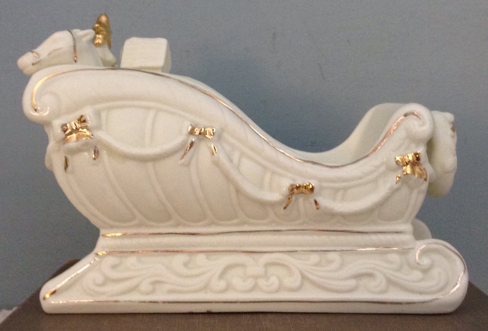 White Christmas Sleigh Vintage Santa Sleigh Sleigh Candy Dish Etsy