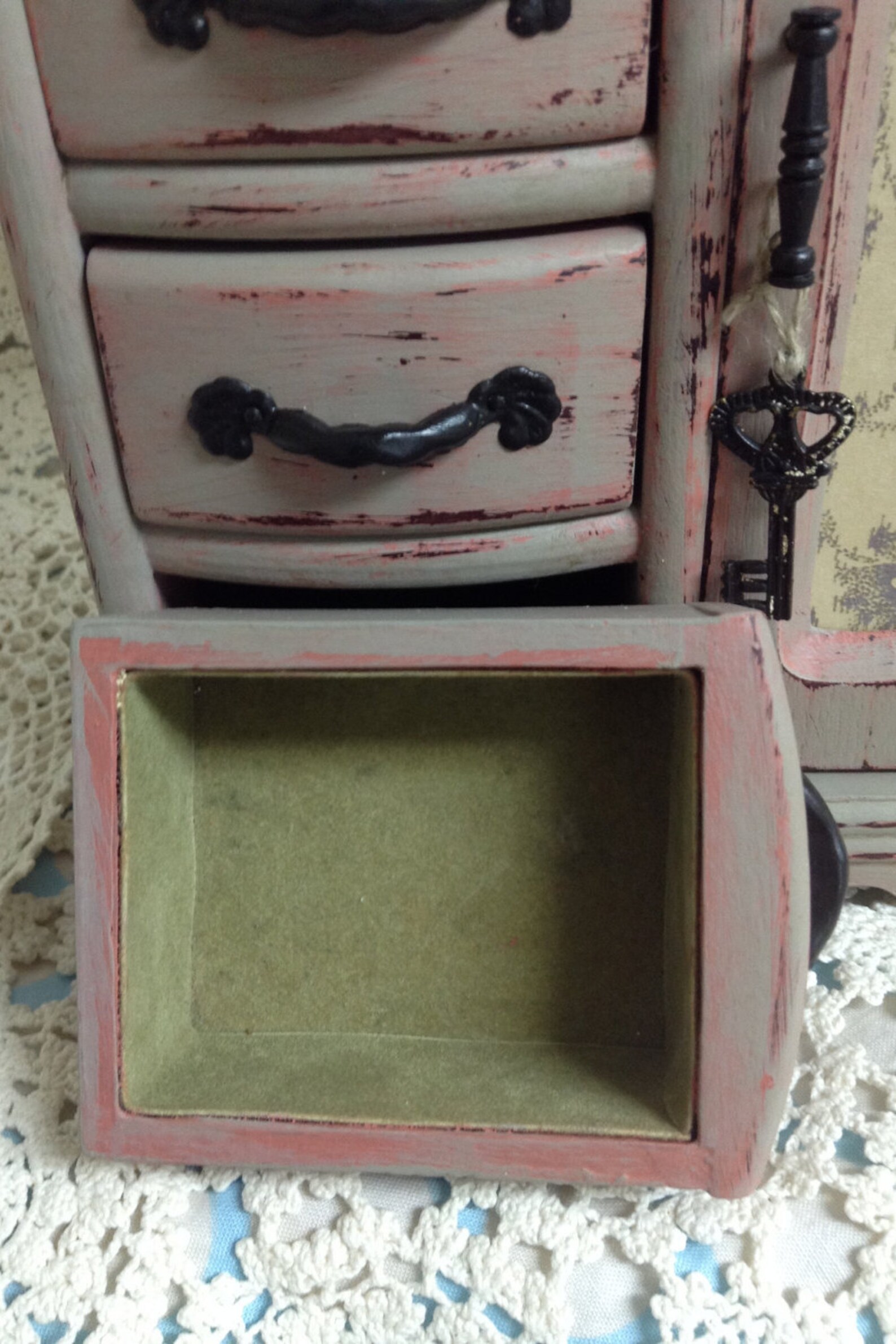 Vintage Wood Jewelry Box Chalk Paint Jewelry Box Upcycled Etsy