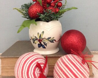 Lenox Winter Greetings Votive Holder      Lenox Christmas Candleholder      Vintage Small Vase    Lenox Vase       Holiday Candleholder