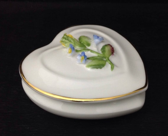 English China Ring Box    Trinket Box   Jewelry B… - image 3