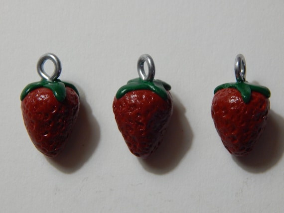 8 Strawberry charms antique silver tone FD236