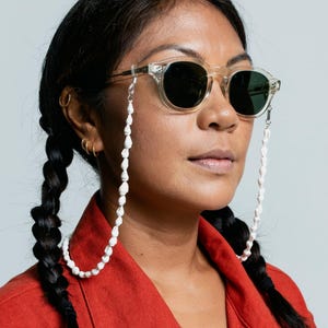 REAL SHELL | Eyeglass Chain made from real Shells, Beach Accessory for a perfect holiday