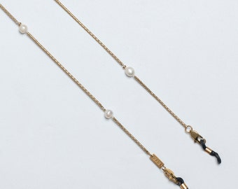 MOTHER OF PEARL Glasses & Mask Chain | Gold | Stainless Steel | Women