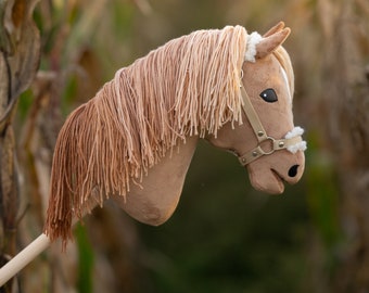 Hobby horse with a halter (with fur) + reins