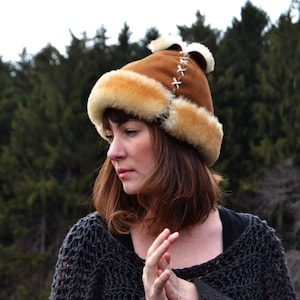 Mongolian Hat - Stony - Sheepskin Shearling Fur Lace Ponytail Tan Brown