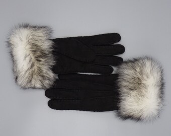 Shearling Sheepskin Fur Cuff Black & White w/ Black Tip Toscana Cuffed Lambskin Gloves