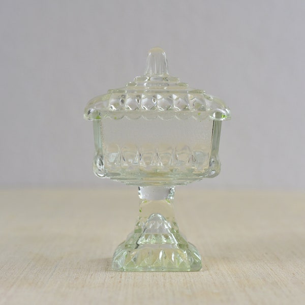 Vintage,Jeanette Glass Co,Clear,Glass,Wedding box,On pedestal,With lid,Cake Box,Pressed Glass,Lidded, Miniature,Collectible