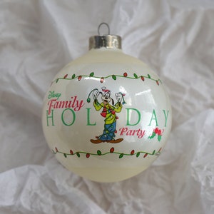 Vintage,Disney,Goofy,Disneyland,Christmas Party,2002,Christmas ornament,Family Holiday