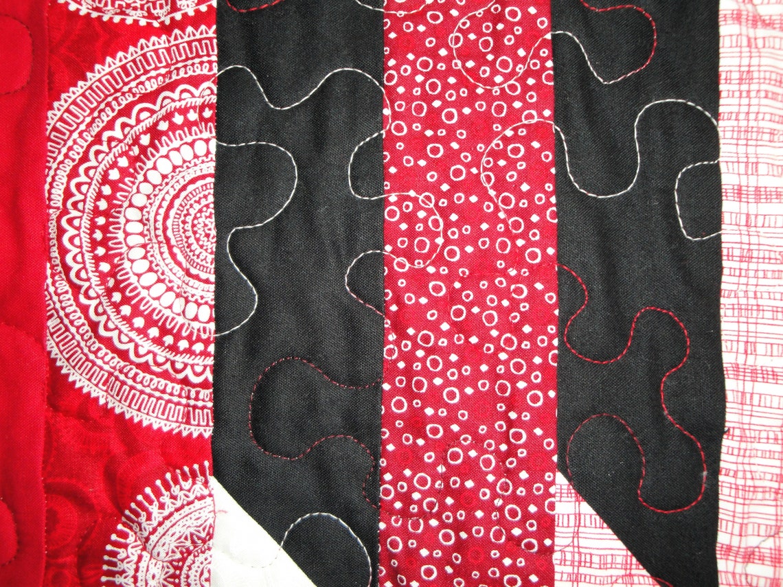 Red Black and White Throw Quilt Etsy