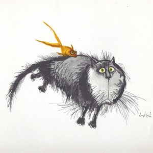 Cartoon Fish mordiendo Cat Art Print por Ronald Searle/ "astute goldfish" Divertido amante de los gatos Ilustración, humor, Wall Art Decoración al marco/ 9 X 9"
