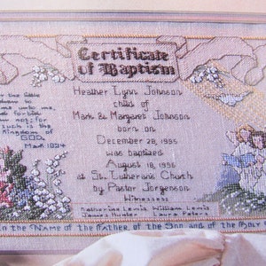 Certificado de bautismo cristiano Patrón de punto de cruz / Tabla de punto de cruz contada religiosa, imagen con ángeles y versículo de la Biblia