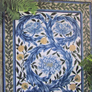 Afrikaanse Goudsbloem Naaldpunt Tapijt Patroon / Traditionele Bloem handwerk patroon van William Morris ontwerp