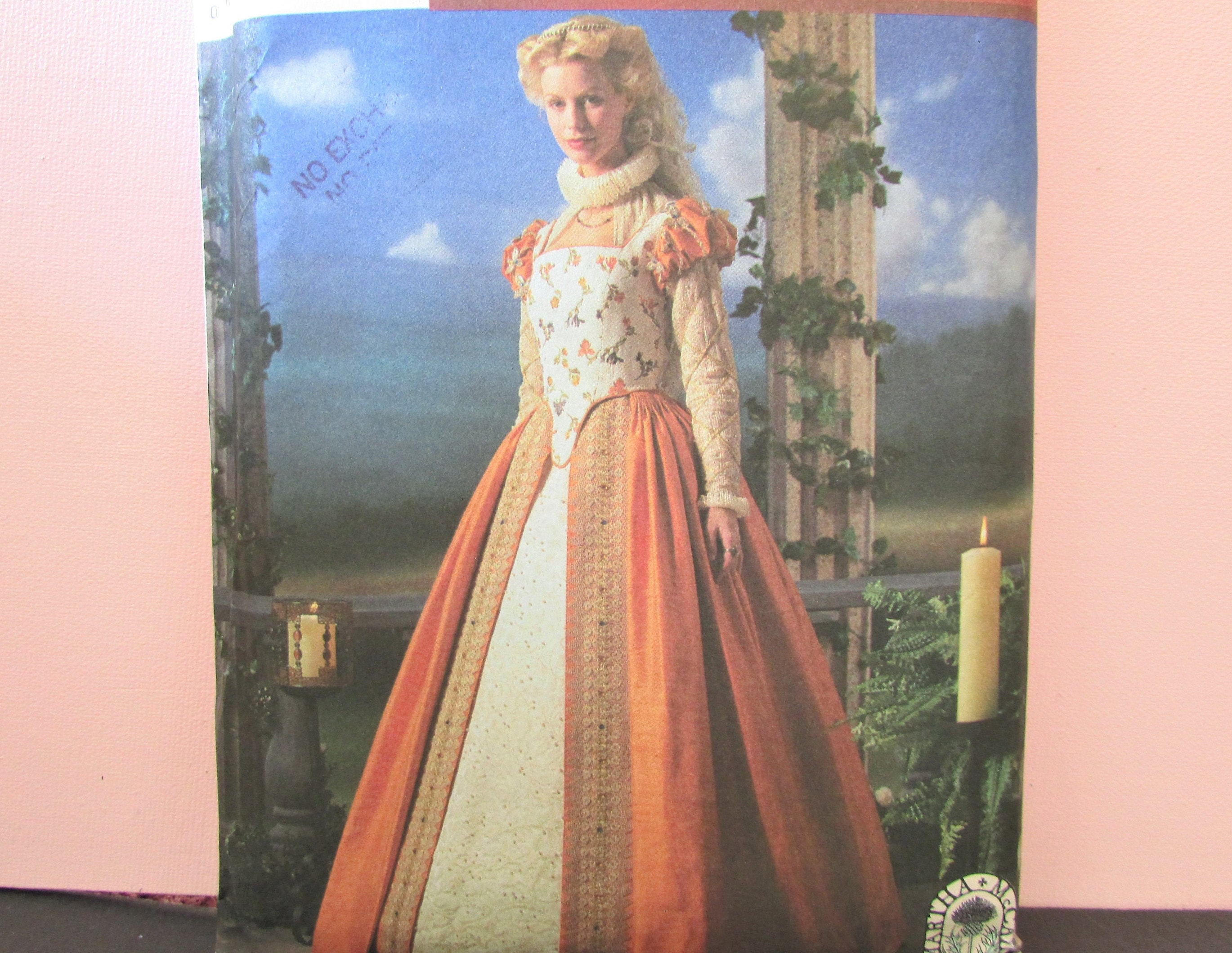 Pattern search] Elizabethan gown : r/sewing