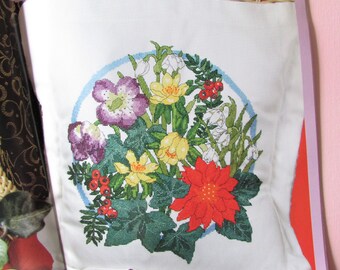 Flower Garden Cross Stitch Pillow Pattern/  Winter snowdrops & poinsettia counted cross stitch chart for picture or pillow