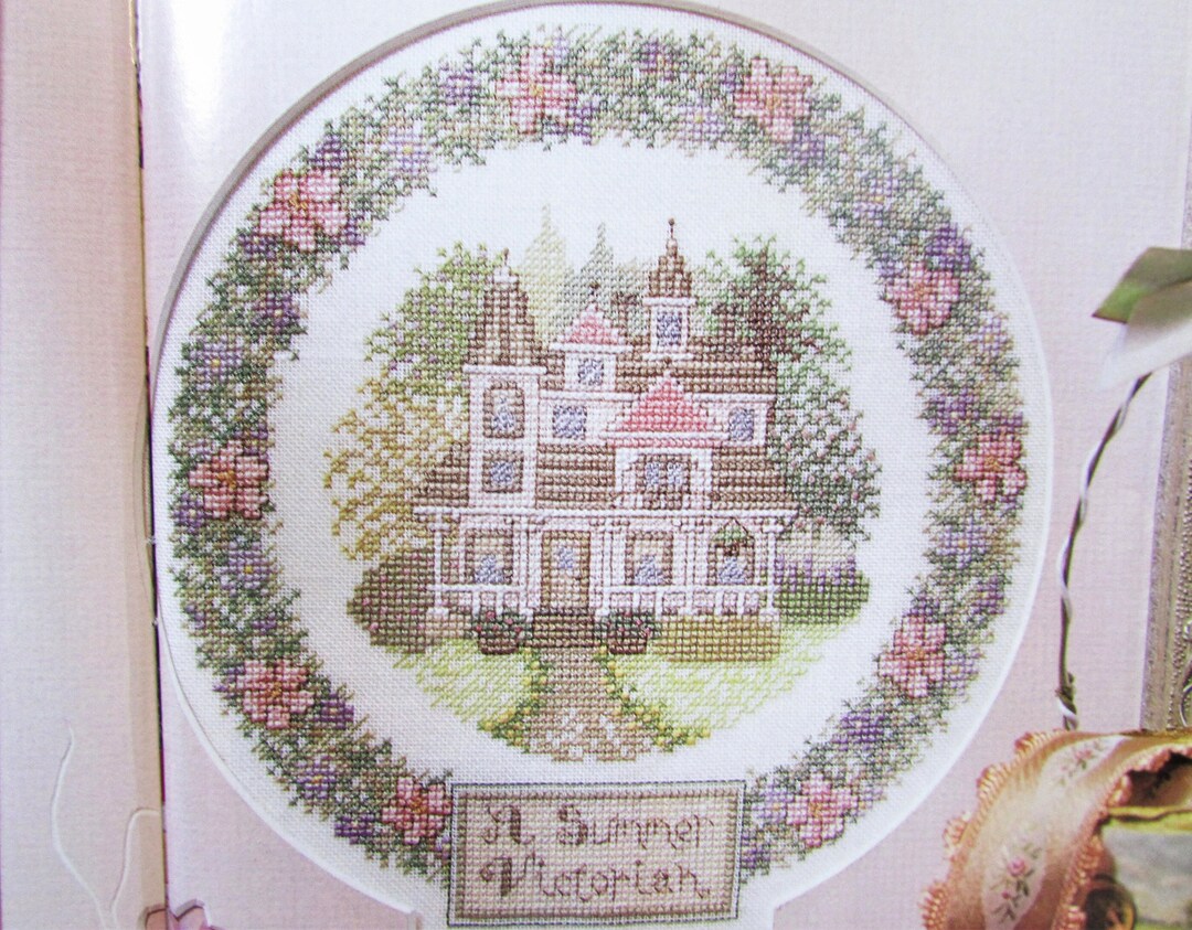 ビクトリア朝の家のクロスステッチパターン/夏のジンジャーブレッド