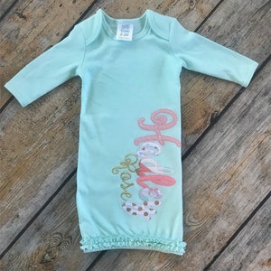 Personoalized Baby Gown, Baby Gown with name, Infant Gown with name, Embroidered Baby Gown, Applique Name Baby Gown