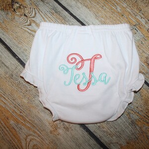 Embroidered Initial and name Baby Bloomers, Monogrammed Diaper Cover, Baby Gift, Shower Gift, Personalized Gift,