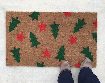 Holiday Doormat, Custom welcome mat, Christmas Decor, Christmas Doormat, Front Porch Decor, Doormat Christmas Tree, Entry Way Decor, Coir